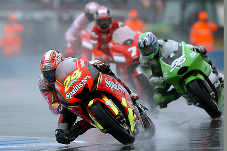 Le Grand Prix de Grande-Bretagne Moto 2005 : le tour par tour sur Moto-Net