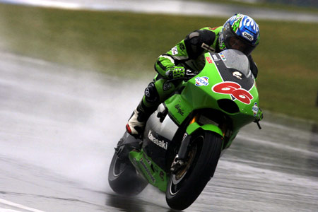 Le Grand Prix de Grande-Bretagne Moto 2005 : le tour par tour sur Moto-Net