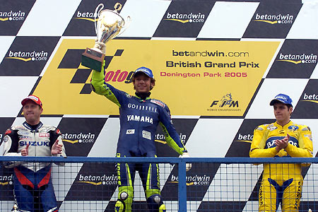 Le Grand Prix de Grande-Bretagne Moto 2005 : le tour par tour sur Moto-Net