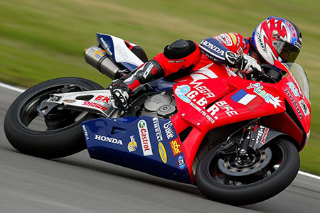 Les manches Superbike et Supersport de Brands Hatch 2005 sur Moto-Net