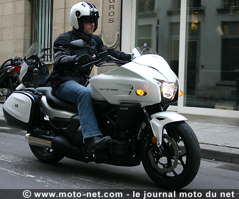 Essai Honda CTX700 : pas si simple ! 