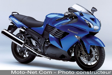 Kawasaki présente ses nouvelles ZZR 1400 et VN 900