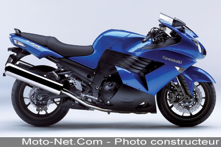 Kawasaki présente ses nouvelles ZZR 1400 et VN 900