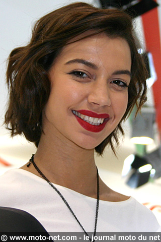 Galerie photo : les plus belles hôtesses du salon de Milan 2013