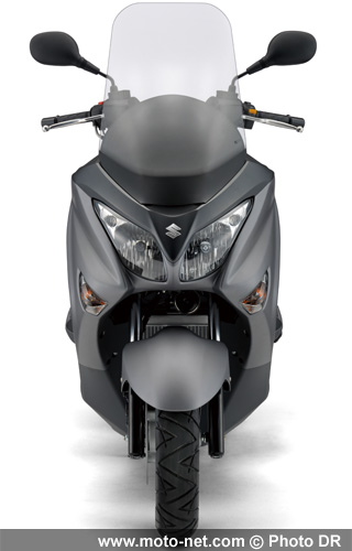 Suzuki peaufine ses Suzuki Burgman 125 et 200 pour 2014