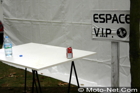 Dark Dog Moto Tour 2005 : 240 concurrents dans les starting blocks