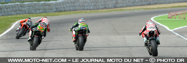 Guintoli, Davies, Sykes, Bazooka et Giugliano - WSBK Italie (4 sur 13) : Vidéos, déclarations et analyse du SBK à Imola