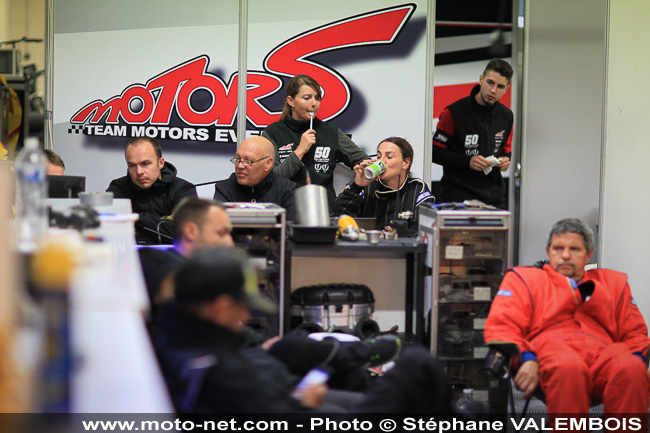 Bol d'Or 2015 - Galerie photo 04 : course de nuit