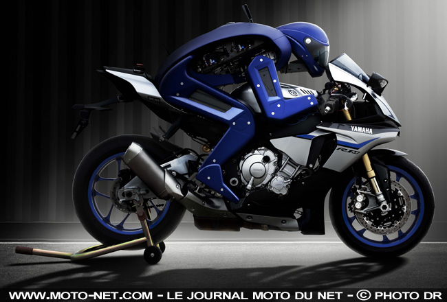 Motobot Ver.1 : Yamaha invente le pilote moto idéal : un robot !