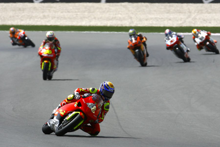 Le Grand Prix du Qatar Moto 2006 : le tour par tour sur Moto-Net