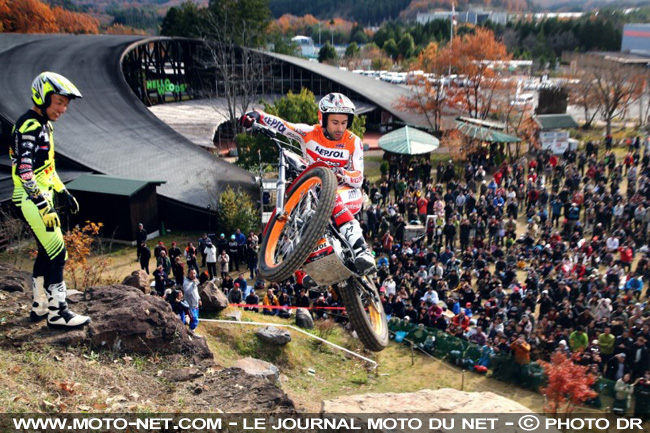 Fête de fin de saison au Japon pour les pilotes Honda du HRC
