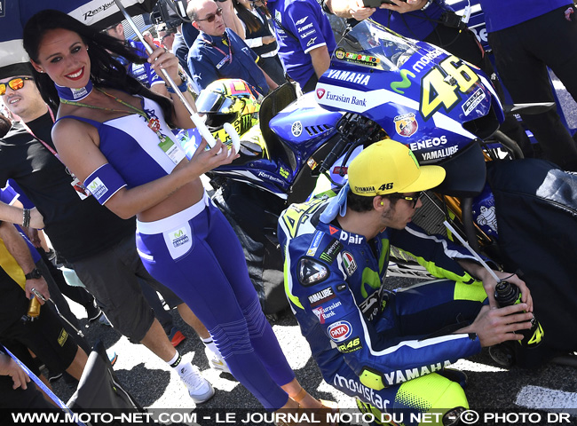 L'umbrella girl la plus sexy du GP d'Espagne 2016