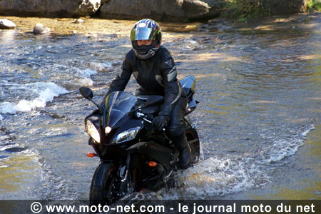 Stage moto route et circuit : Serge Nuques met l'accent sur la sécurité