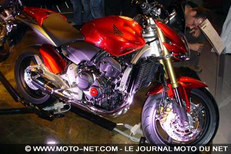 Nouveautés 2007 : Honda présente sa nouvelle Hornet 600