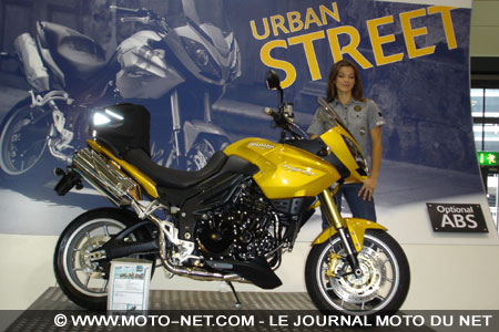 Salon Intermot de Cologne : les nouvelles Triumph 2007