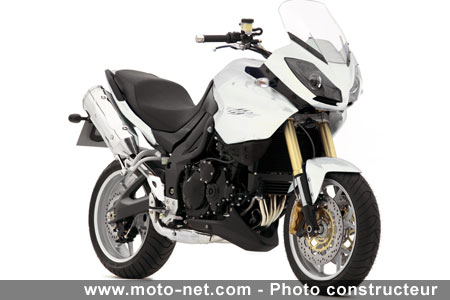 Salon Intermot de Cologne : les nouvelles Triumph 2007