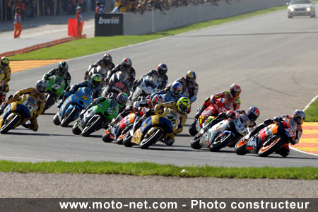 Grand Prix Moto de Valence 2006 : le tour par tour sur Moto-Net