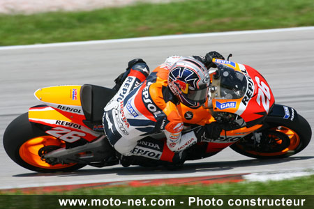 Essais MotoGP Sepang II : Les Suzuki harcèlent le Doctor