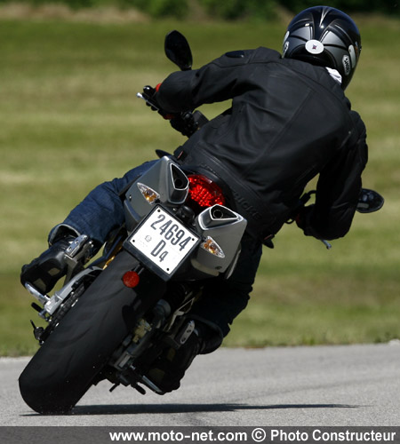 Test Aprilia Shiver 750 : Des frissons sans la fièvre