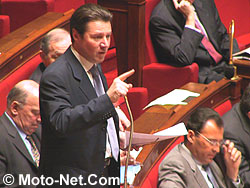 L'ancien pilote moto Christian Estrosi, député UMP des Alpes-Maritimes