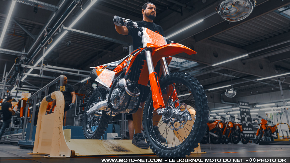 KTM vire du rouge à l'orange KTM vire du rouge à l'orange