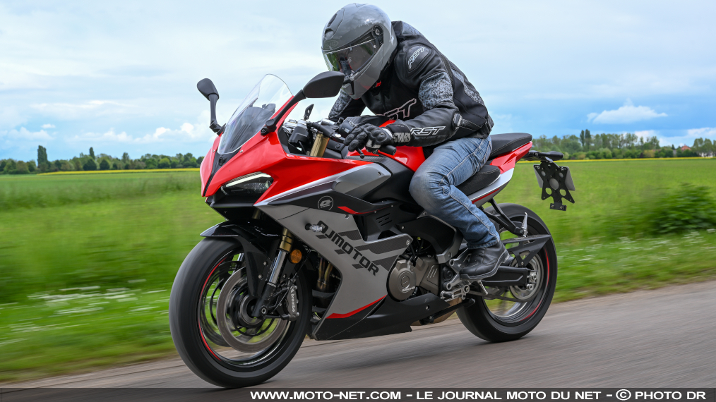 Essai QJMotor SRK600 RS 2025 : Chine mais pas toc !