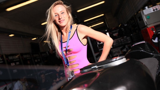 Galerie photo des 24H Motos : visite des stands