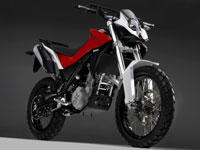 Nouveautés 2013 : Husqvarna TR650 Strada et TR650 Terra