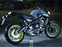 Nouveautés motos : la MT-09 2016 reçoit l'anti-patinage