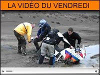 La vidéo moto du vendredi : oh, la gadoue, la gadoue...