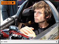 Triumph s'attaque au record du monde de vitesse moto avec Guy Martin