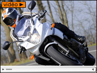 Essai pneu : premier contact avec le Michelin Pilot Road 3 Essai pneu : premier contact avec le Michelin Pilot Road 3