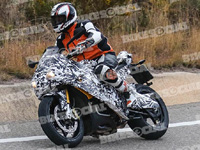 KTM planche sur un nouveau V4... et sur celui d'Aprilia !