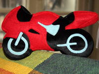 Une moto en peluche pour les tout petits