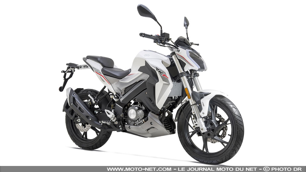 Keeway lance le roadster RVF 125 à 2965 euros