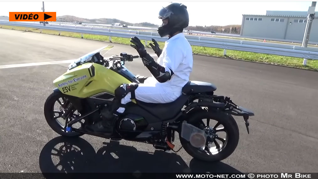 Honda teste sa deuxième génération de moto auto-stable
