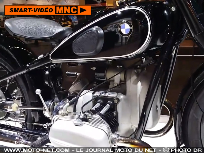 Vidéo en direct d'Intermot : la "vraie" moto rétro du stand BMW !